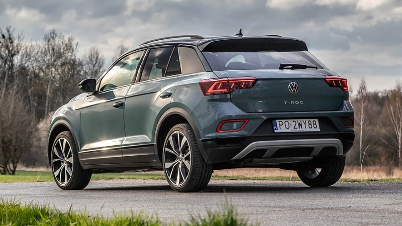 Volkswagen готовит кроссовер T-Roc следующего поколения: новое изображение