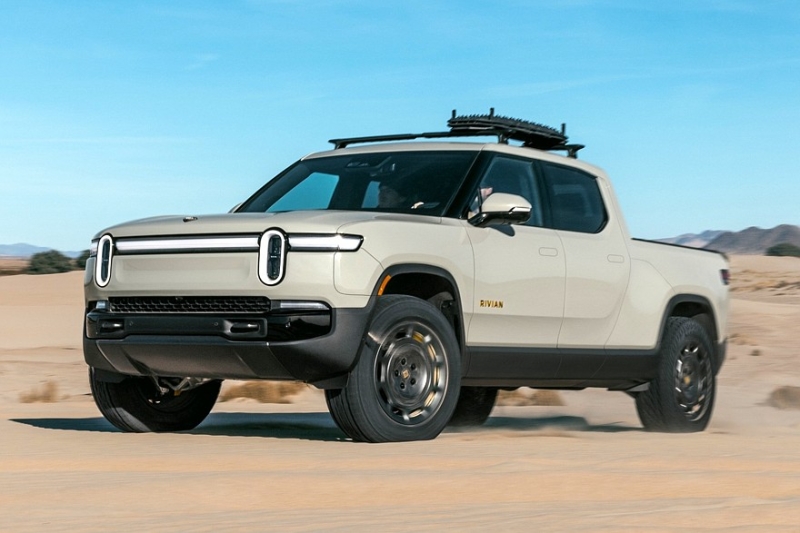 Внедорожник Rivian R1S и пикап Rivian R1T обзавелись спецверсиями для пустыни